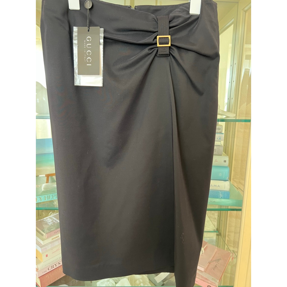 NWT Gucci Black Pencil Skirt with Gold Buckle Size 8